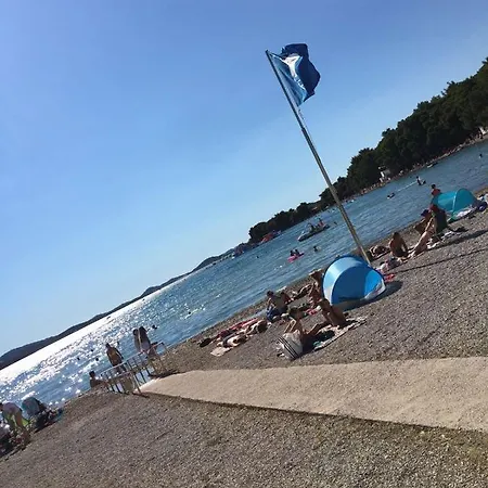 Memories New 200 M From Beach Apartment *